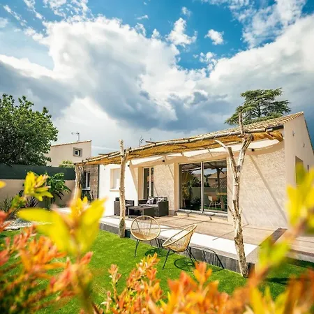 Jacuzzi La Des Charmes (adults Only) *